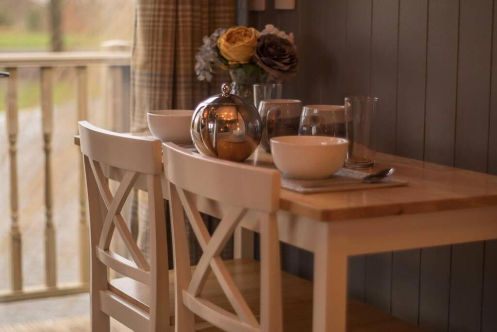 The Treehouse - Sleeps 4 Villa Old Leake Exterior photo